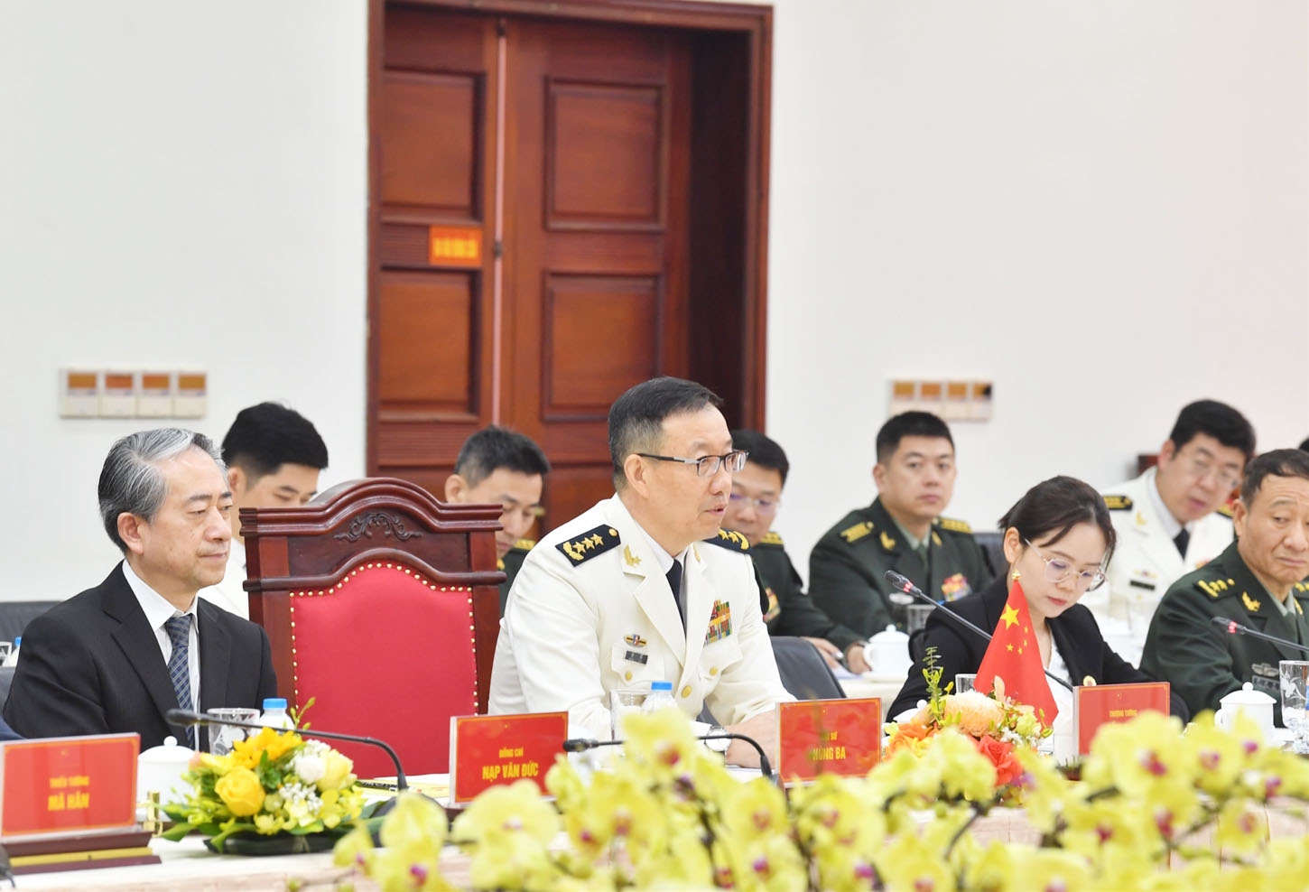 Bộ trưởng Quốc phòng Trung Quốc Đổng Quân khẳng định mối quan hệ hữu nghị vừa là đồng chí vừa là anh em giữa Đảng, Nhà nước, Quân đội và Nhân dân hai nước
