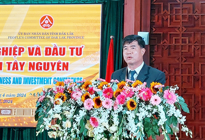 Phó Chủ tịch UBND tỉnh Đắk Lắk Nguyễn Thiên Văn phát biểu tại Hội nghị
