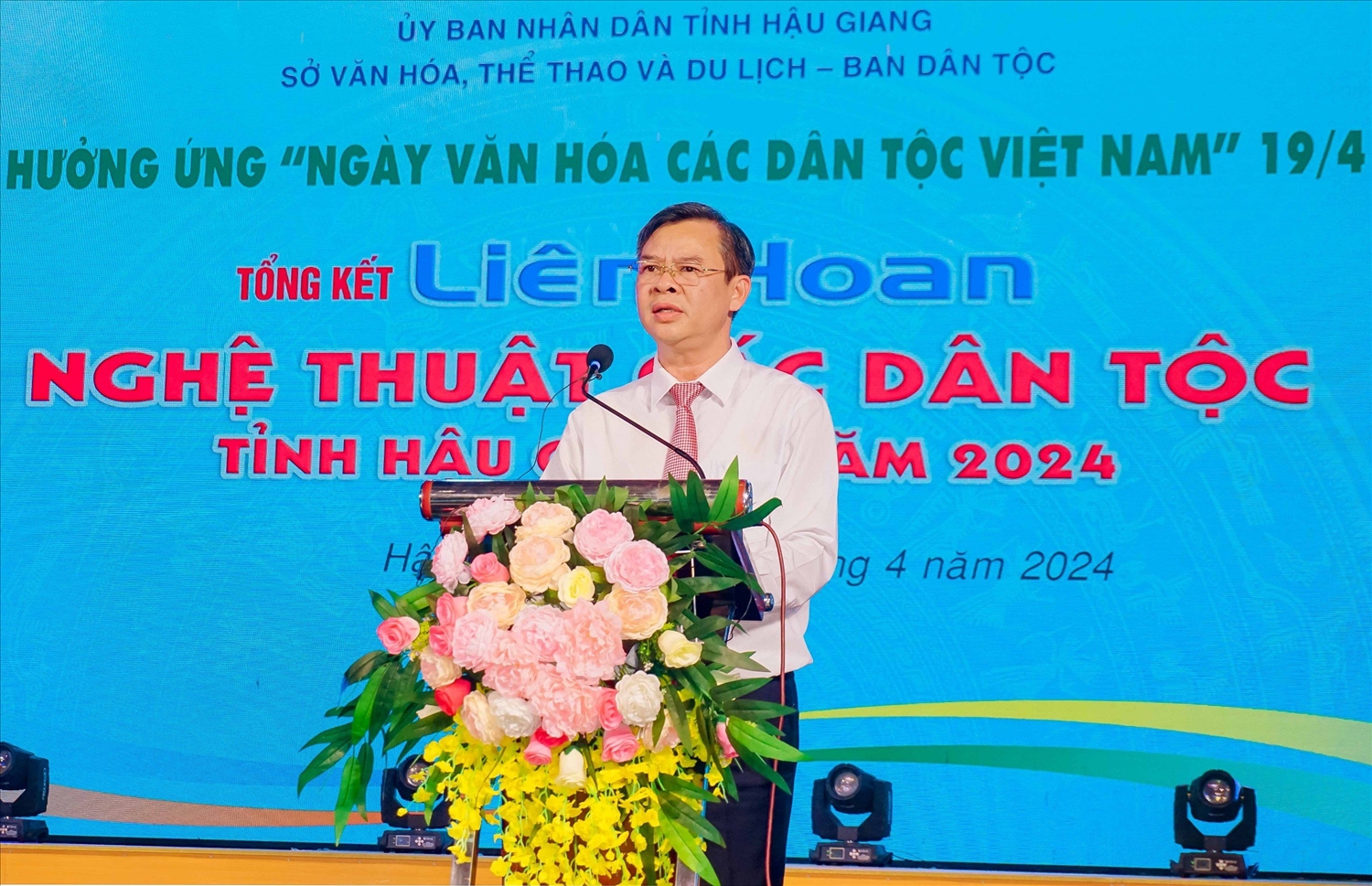 Phó Chủ tịch UBND tỉnh Hậu Giang Trương Cảnh Tuyên phát biểu Hưởng ứng “Ngày Văn hoá các dân tộc Việt Nam”