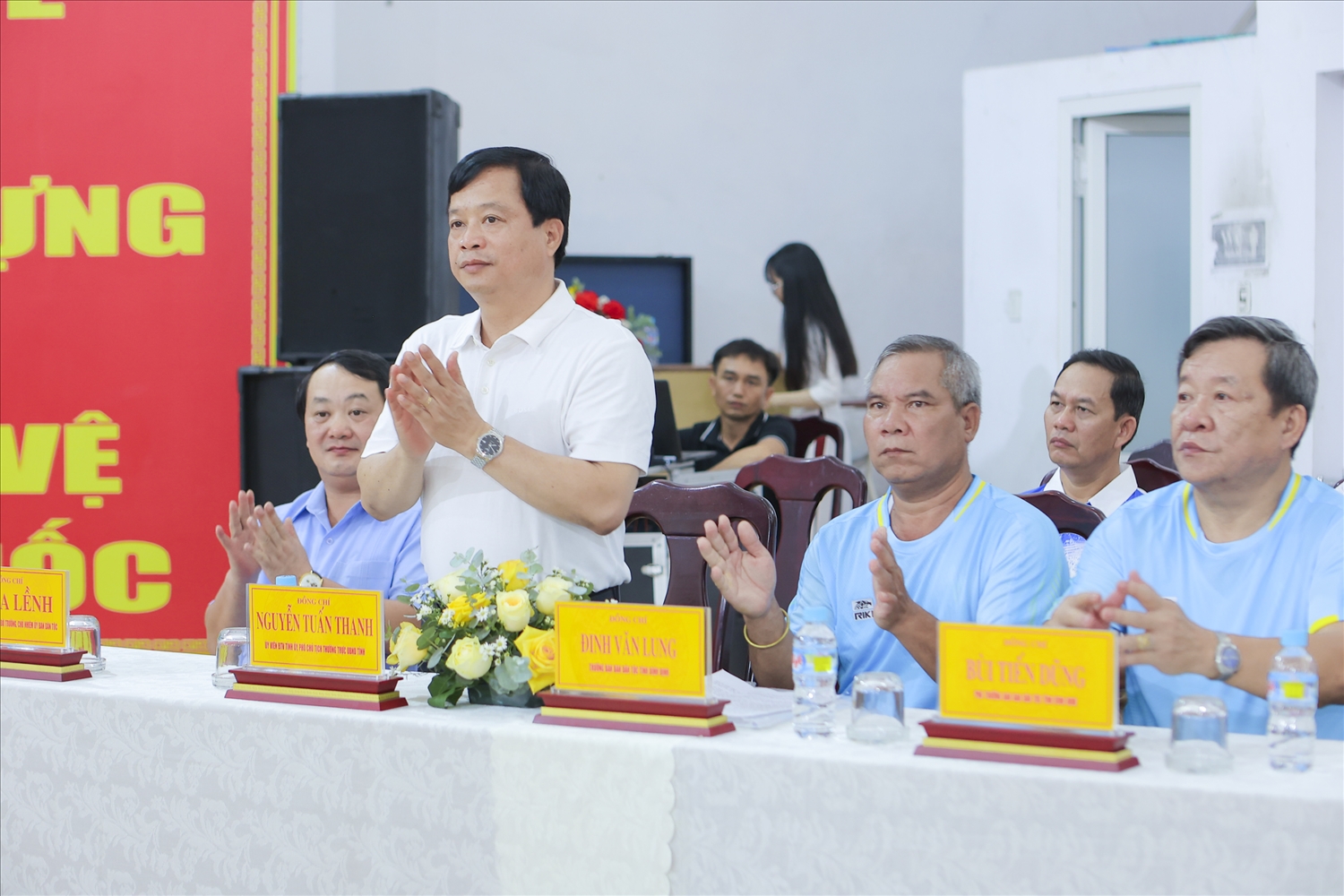 Ông Nguyễn Tuấn Thanh, Phó Chủ tịch thường trực UBND tỉnh Bình Định tham dự Lễ khai mạc Hội thao