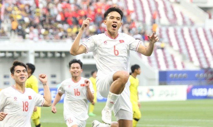 Minh Khoa ghi bàn ấn định chiến thắng 2-0 cho đội tuyển U23 Việt Nam (Ảnh IT)