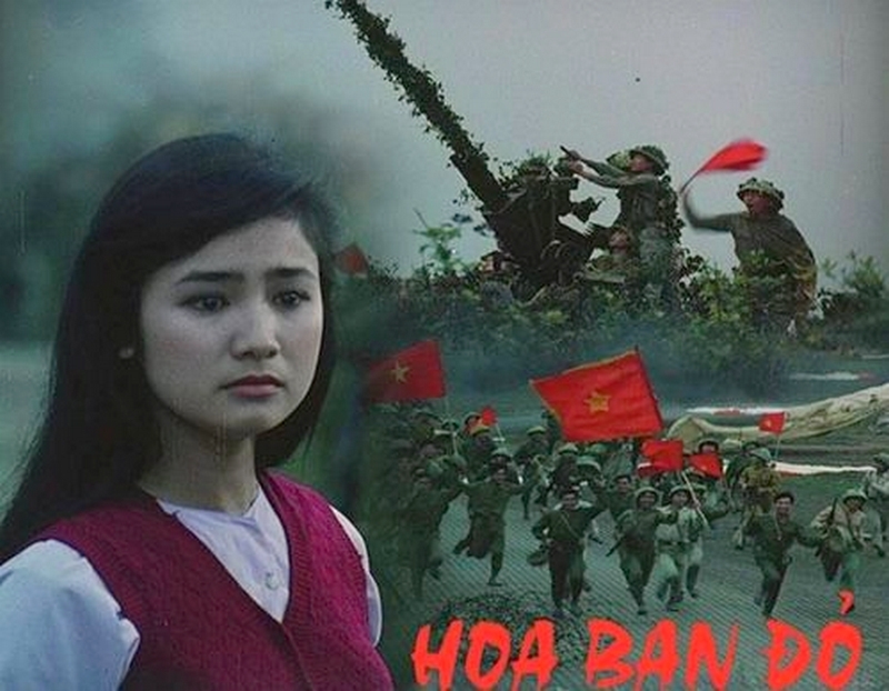 Poster phim truyện "Hoa Ban đỏ" do Điện ảnh Quân đội nhân dân sản xuất.
