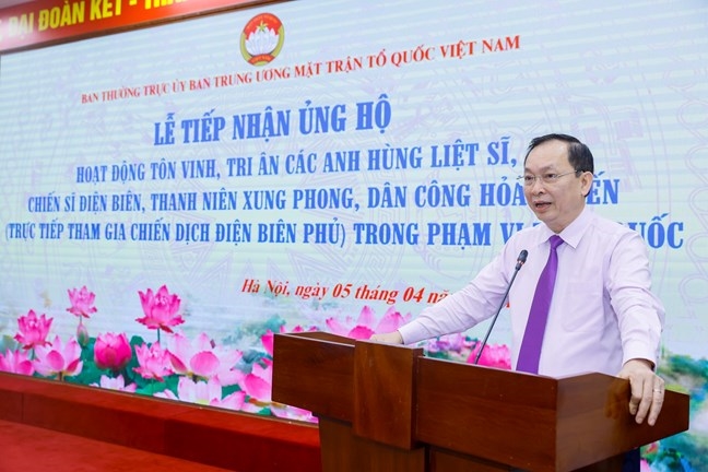 Phó Thống đốc Ngân hàng Nhà nước Việt Nam Đào Minh Tú phát biểu tại buổi lễ (Ảnh Quang Vinh)