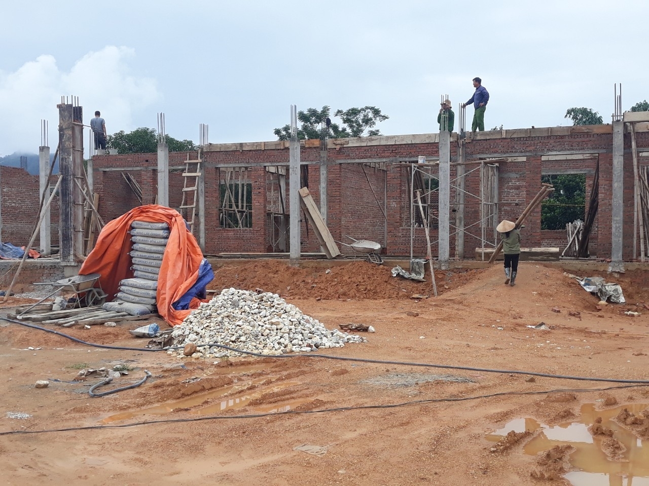 Xây dựng trường học tại thị trấn Quỳ Châu - ảnh tư liệu