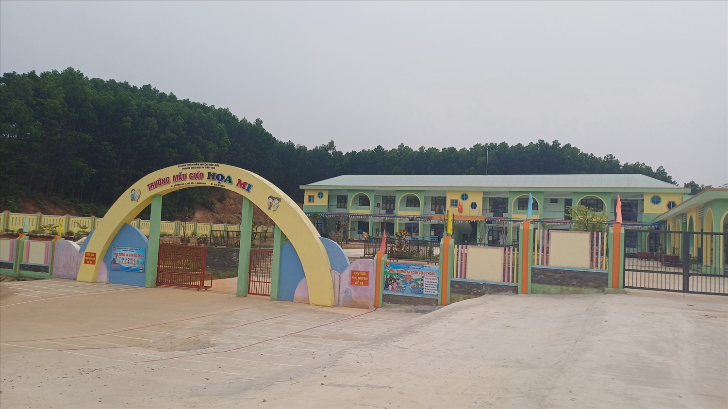 Trường mẫu giáo được xây dựng khang trang