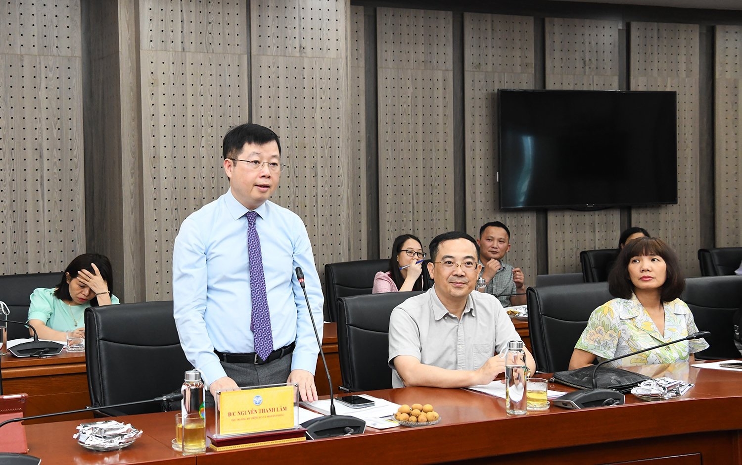 Thứ trưởng BpNguyễn Thanh Lâm khẳng định, việc ký kết chương trình phối hợp công tác giữa Bộ TT&TT và UBDT đánh dấu một bước phát triển mới trên nền móng quan hệ vốn có trên lĩnh vực thông tin, truyền thông trước đây.