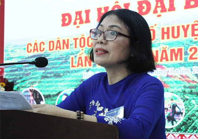 Phó Vụ trưởng Vụ Công tác Dân tộc Địa phương Phạm Thị Phước An phát biểu chỉ đạo Đại hội