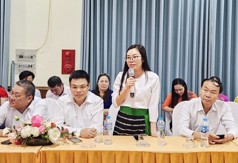 Đại biểu tỉnh Nghệ An trao đổi kinh nghiệm trong thực hiện công tác dân tộc