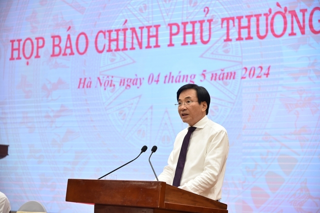 Bộ trưởng, Chủ nhiệm Văn phòng Chính phủ Trần Văn Sơn chủ trì Họp báo