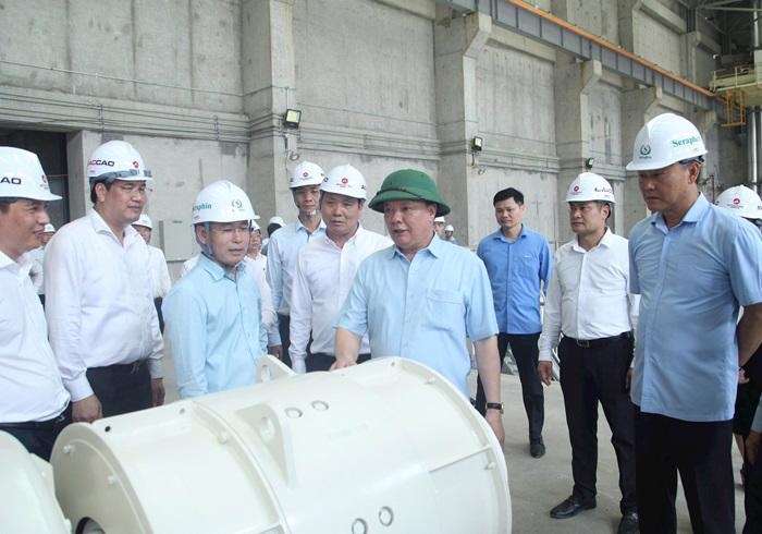 Lãnh đạo TP. Hà Nội kiểm tra dự án Nhà máy điện rác Seraphin tại huyện Ba Vì.
