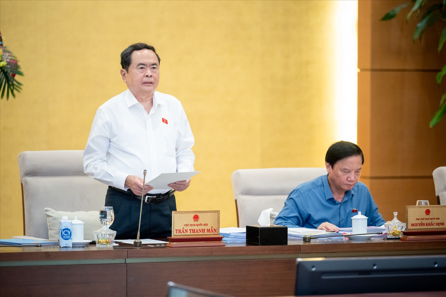 Chủ tịch Quốc hội Trần Thanh Mẫn chủ trì phiên họp