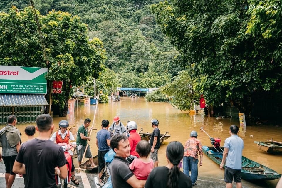 (BCĐ - Tin chuyên đề sở NN&PTNT tỉnh CB) Cao Bằng: Mưa lớn kéo dài làm ảnh hưởng giao thông, thiệt hại về nhà ở và hoa màu 1