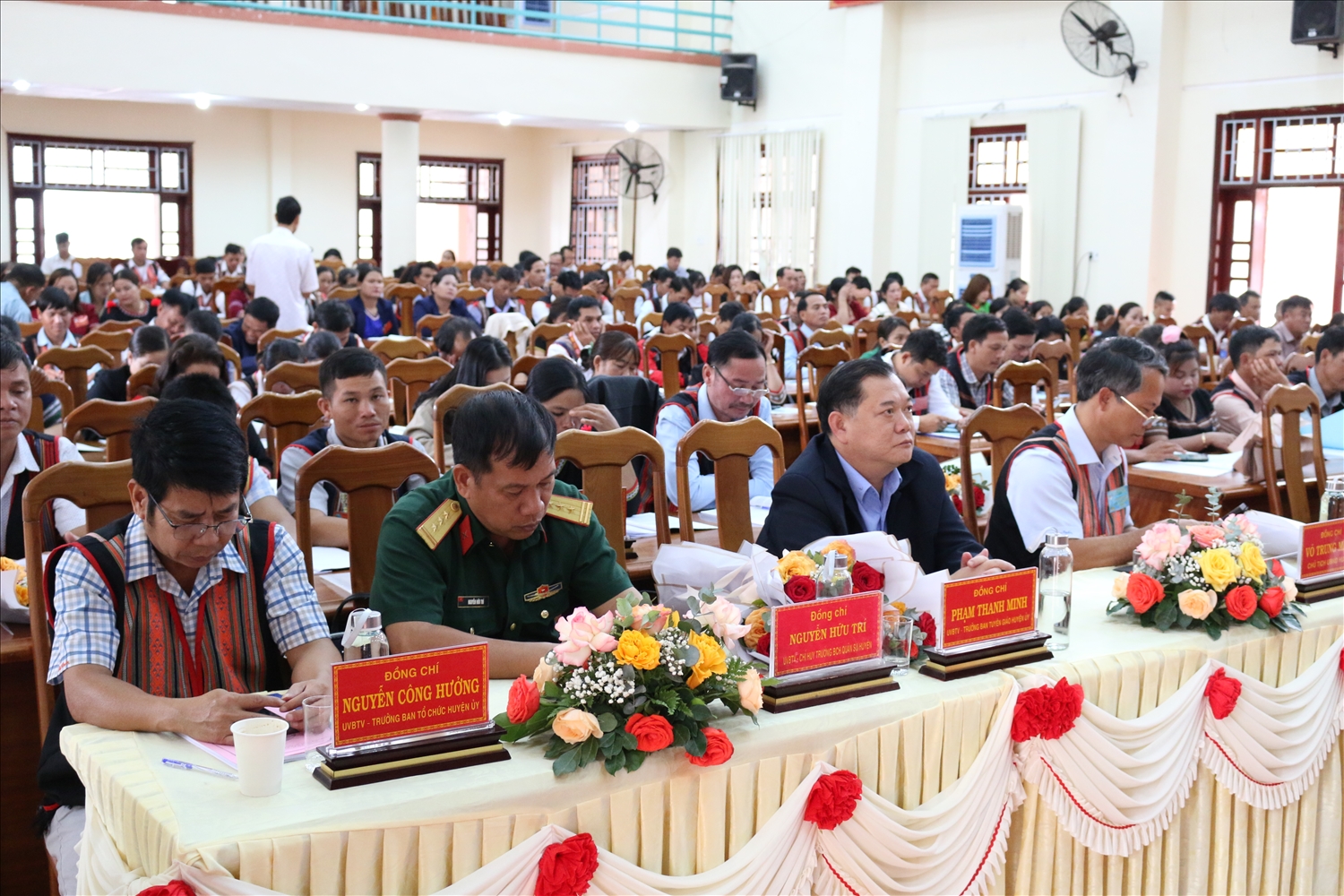 Các đại biểu tham dự Đại hội Đại biểu các DTTS huyện Tu Mơ Rông lần thứ IV