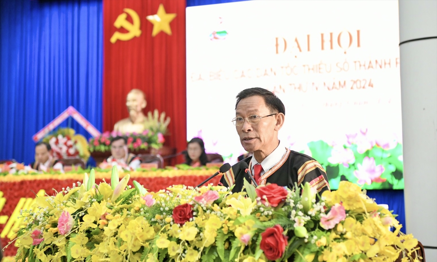 Trưởng Ban Dân tộc tỉnh Gia Lai, Phó Ban Chỉ đạo Đại hội Đại biểu các DTTS Kpă Đô phát biểu chỉ đạo Đại hội