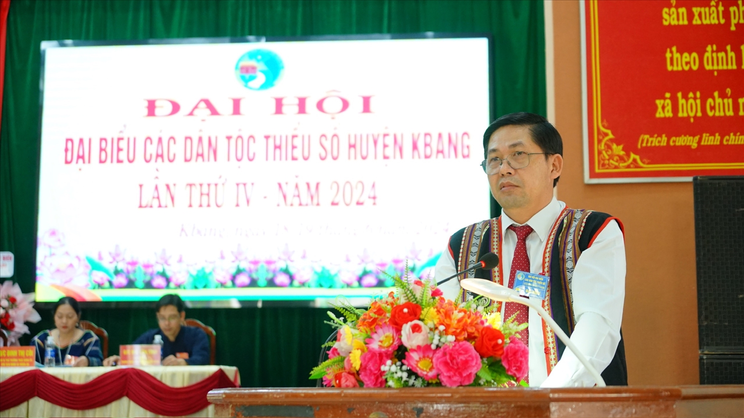 Ông Nguyễn Hữu Tuyến - Bí thư Huyện ủy Kbang (Gia Lai) phát biểu tại Đại hội