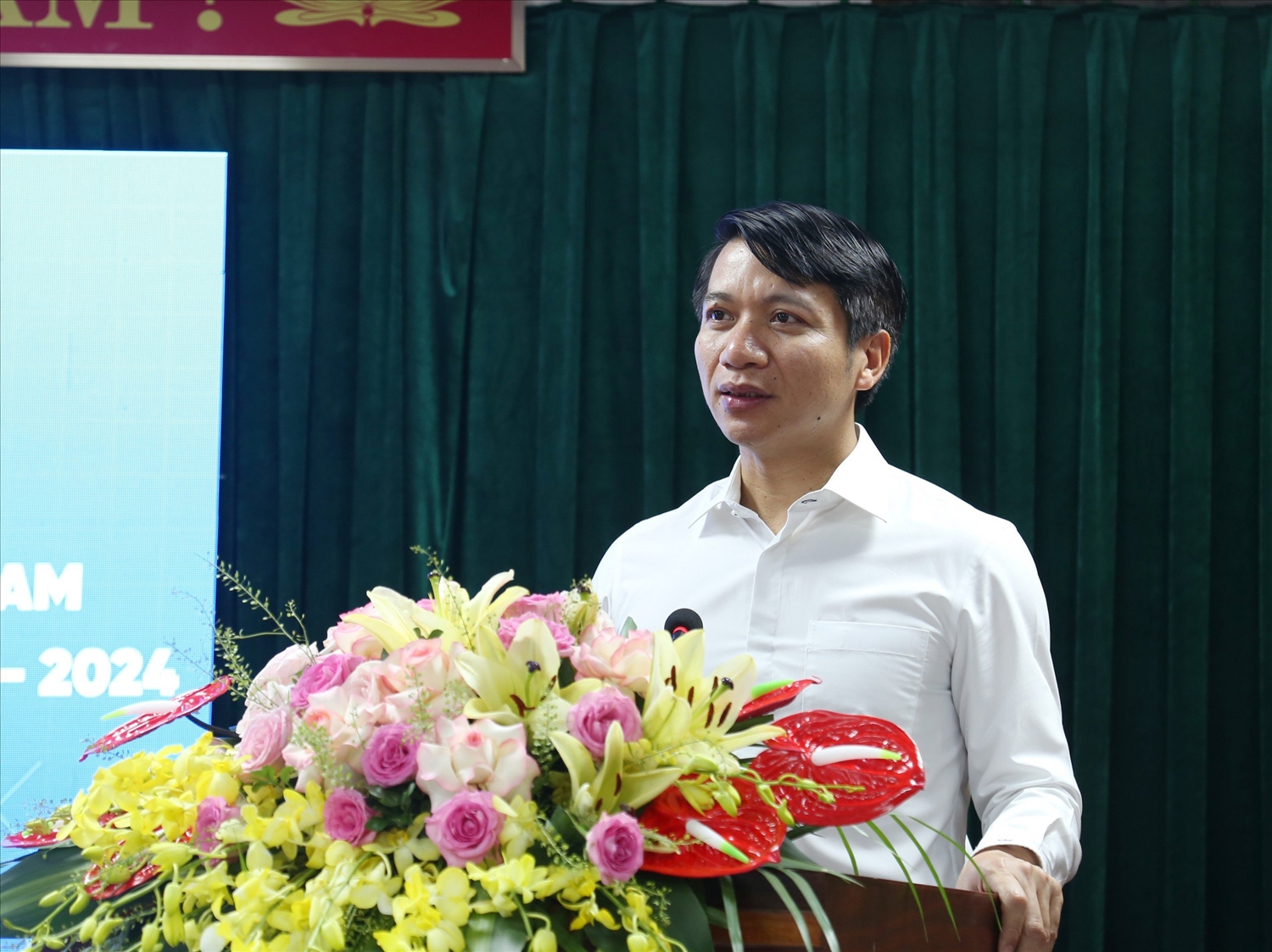 Anh Nguyễn Ngọc Lương, Bí thư Thường trực Trung ương Đoàn, Chủ tịch Trung ương Hội LHTN Việt Nam phát biểu tại Hội nghị