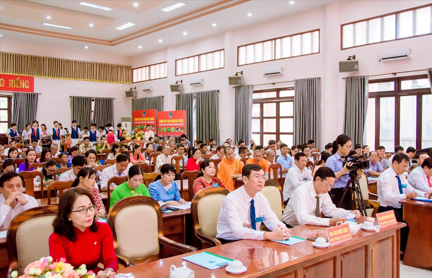 Các đại biểu tham dự Đại hội Đại biểu các DTTS huyện Giồng Riềng lần thứ IV, năm 2024