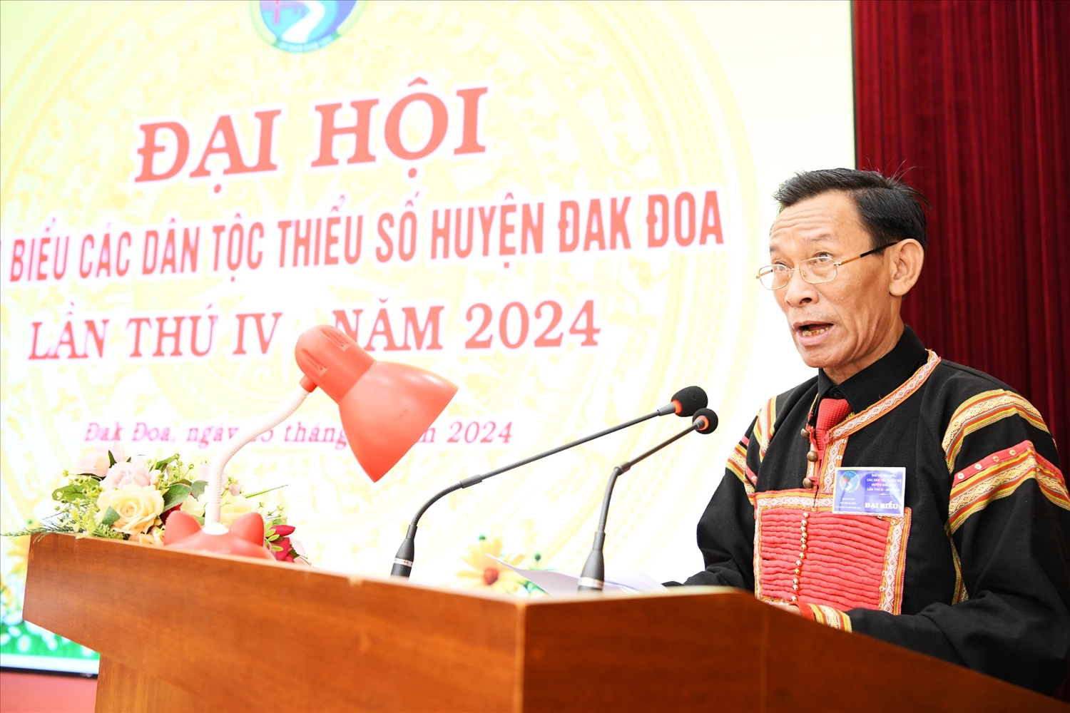 Ông Kpă Đô, Trưởng Ban Dân tộc tỉnh Gia Lai phát biểu chỉ đạo tại Đại hội