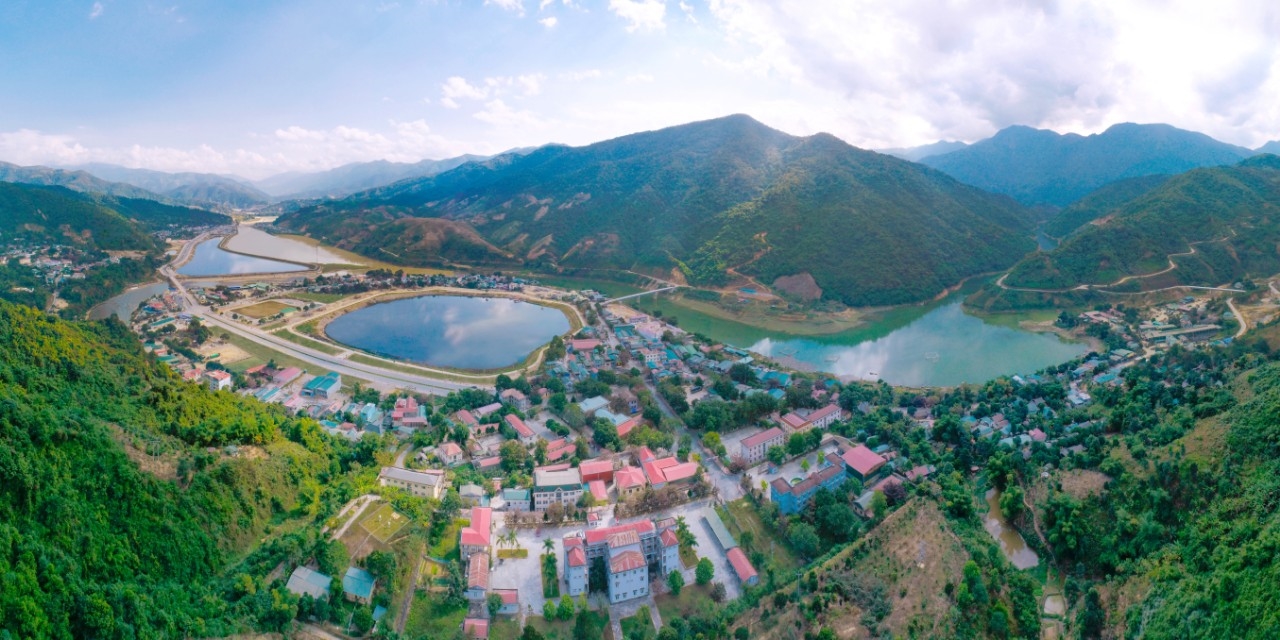 Huyện Mường Tè (Lai Châu) ngày càng đổi thay