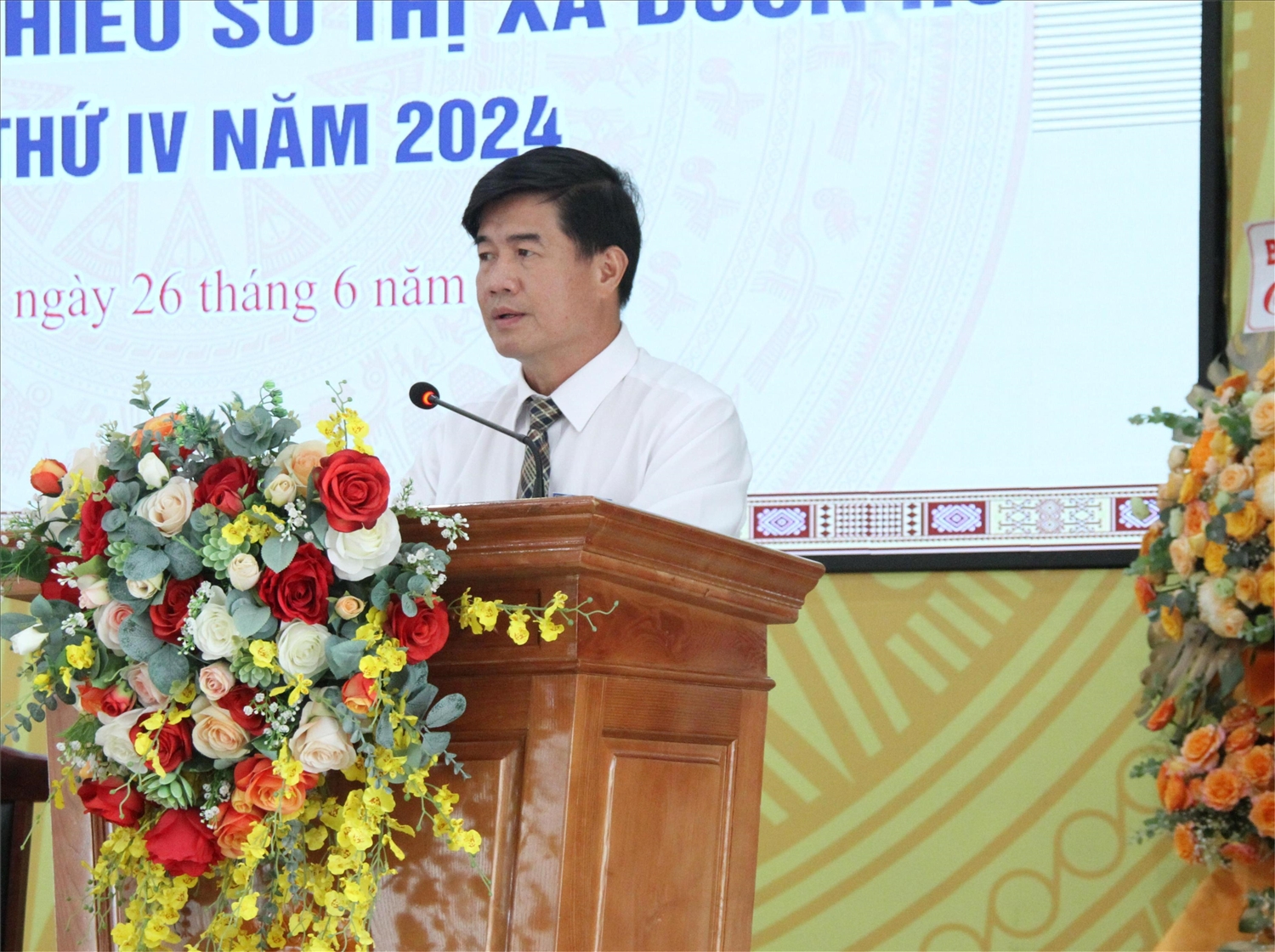 Phó Chủ tịch UBND tỉnh Đắk Lắk, Trưởng Ban Chỉ đạo Đại hội Đại biểu các DTTS tỉnh Nguyễn Thiên Văn phát biểu chỉ đạo Đại hội 