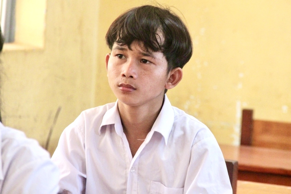 Chàng trai Ba Na Yưng quyết tâm tham gia Kỳ thi tốt nghiệp THPT năm 2024 để chinh phục ước mơ của mình