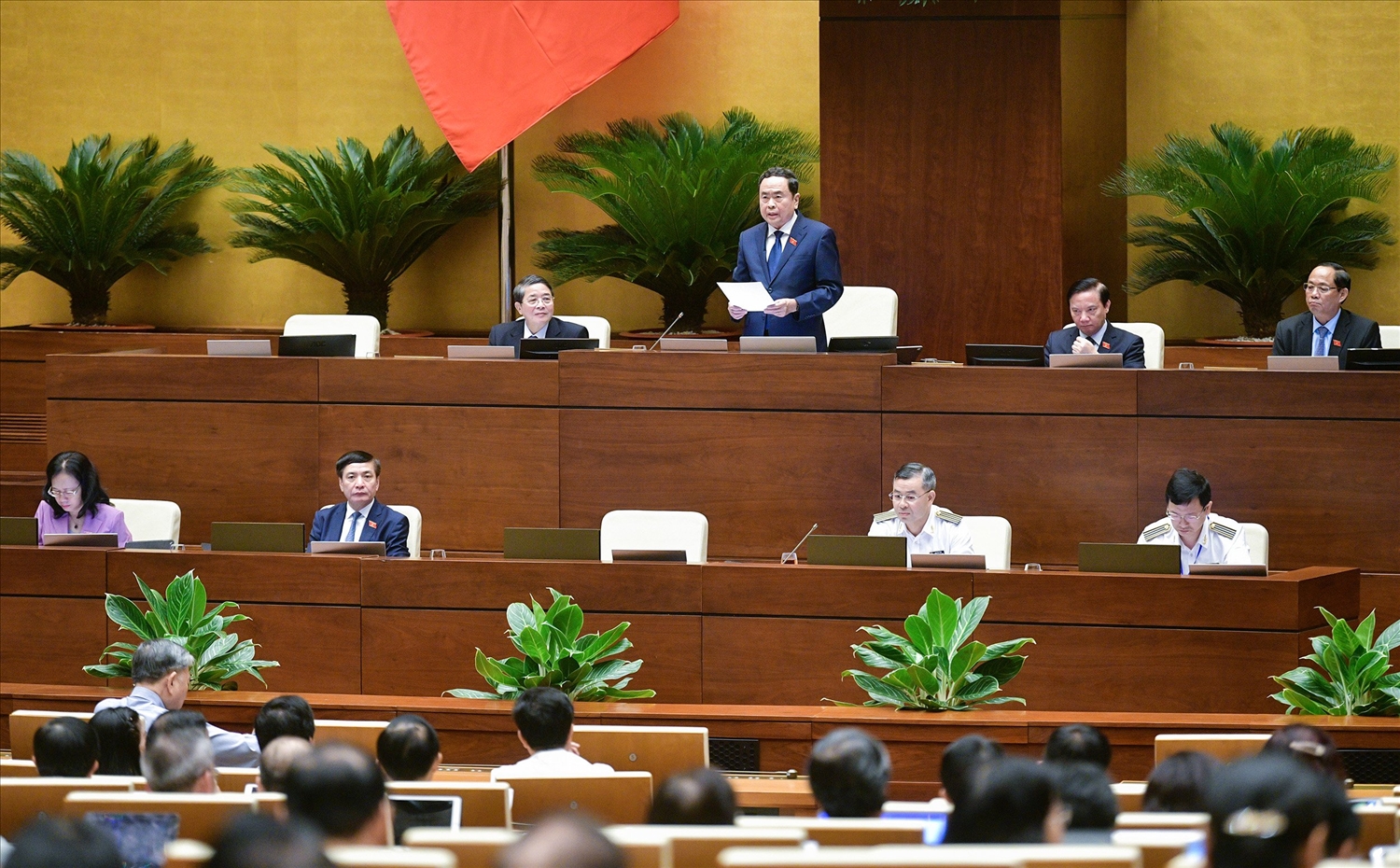 Chủ tịch Quốc hội Trần Thanh Mẫn điều hành phiên chất vấn