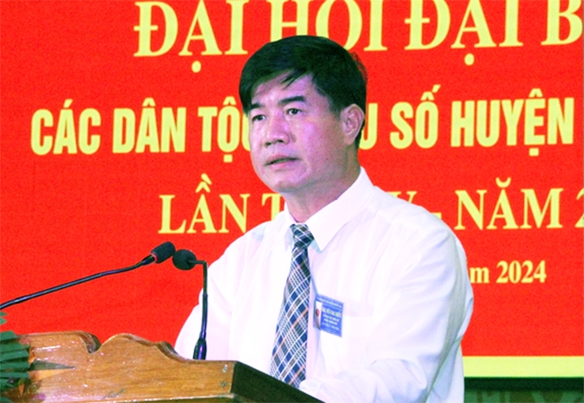 Phó Chủ tịch UBND tỉnh Đắk Lắk Nguyễn Thiên Văn phát biểu chỉ đạo Đại hội