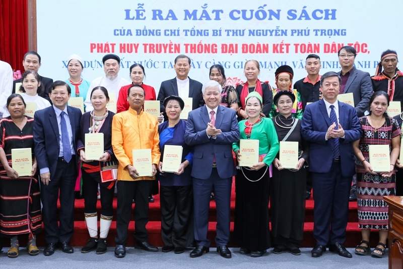 Đoàn kết toàn dân tộc để thực hiện khát vọng phát triển đất nước: Truyền thống và sức mạnh (Bài 1) 1