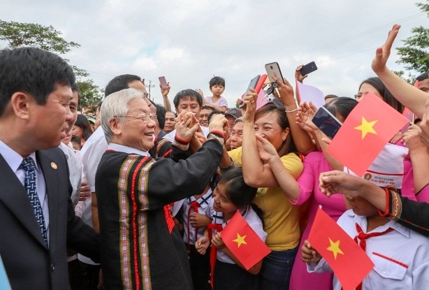 Tham dự chung vui tại Ngày hội Đại đoàn kết toàn dân tộc với đồng bào các dân tộc xã Dur Kmăl, huyện Krông Ana, tỉnh Đắk Lắk năm 2018