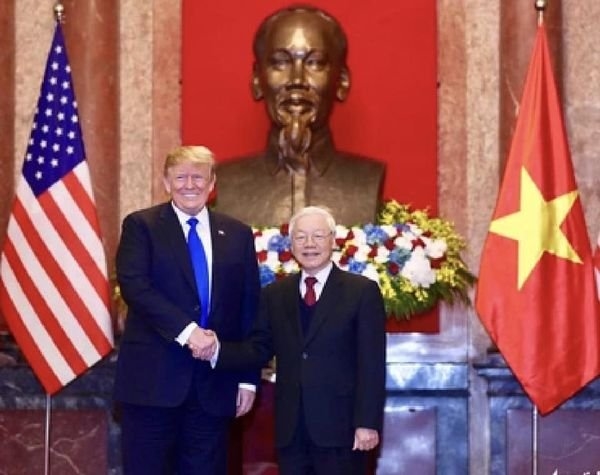 Tổng Bí thư, Chủ tịch nước Nguyễn Phú Trọng tiếp thân mật Tổng thống Donald Trump tại Phủ Chủ tịch, ngày 27/2/2019. Ảnh TL