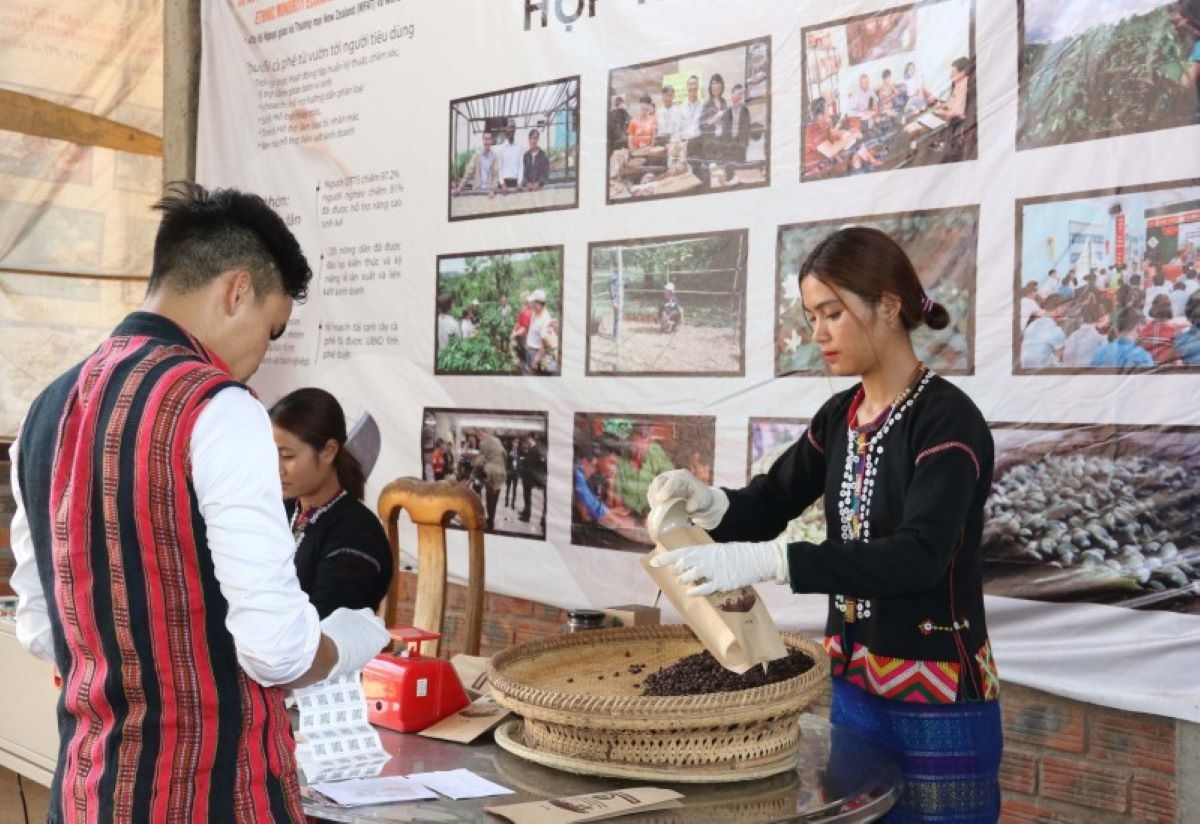 (Bài KH): Ta Lư Coffee- Thương hiệu riêng của đồng bào Bru Vân Kiều 2