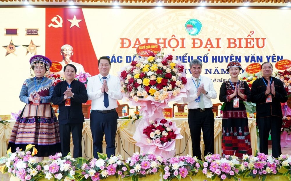 Đến ngày 26/6/2024, đã có 8/8 huyện, thị xã tổ chức thành công đại hội đại biểu các DTTS cấp huyện. Trong ảnh: Đại hội DTTS huyện Văn Yên năm 2024. (Ảnh TL)