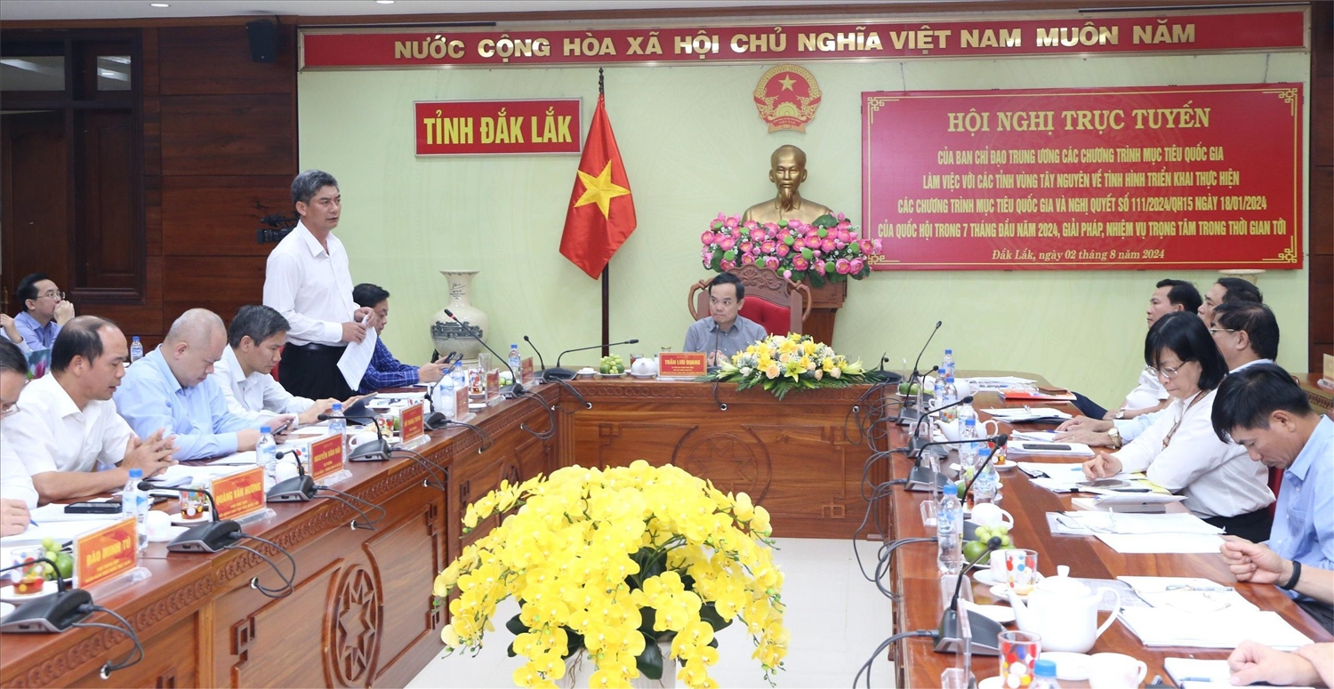 Quang cảnh hội nghị