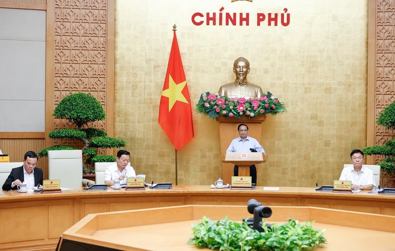 Thủ tướng Phạm Minh Chính chủ trì Phiên họp Chính phủ chuyên đề về xây dựng pháp luật tháng 8/2024. (Ảnh: VGP/Nhật Bắc)