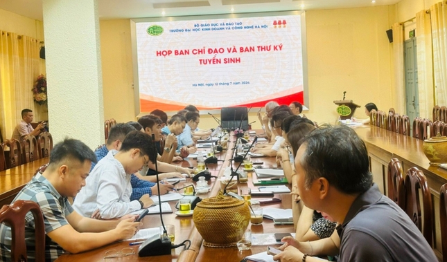 BÀI CHUYÊN ĐỀ Trường Đại học Kinh doanh và Công nghệ Hà Nội công bố điểm trúng tuyển hệ đại học chính quy 2024