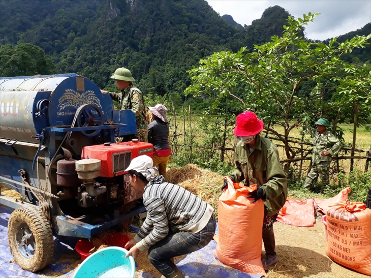 Đồng bào Chứt ở Mò O Ồ Ồ đã trồng được lúa nước để chủ động về lương thực