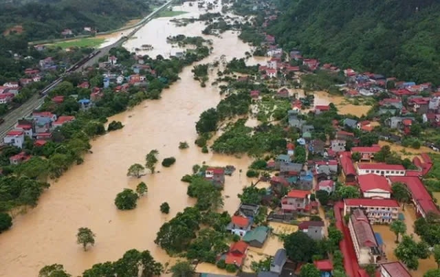 Nhiều tỉnh thành ở Miền Bắc đang gánh chịu hậu quả nặng nề của báo lũ thiên tai