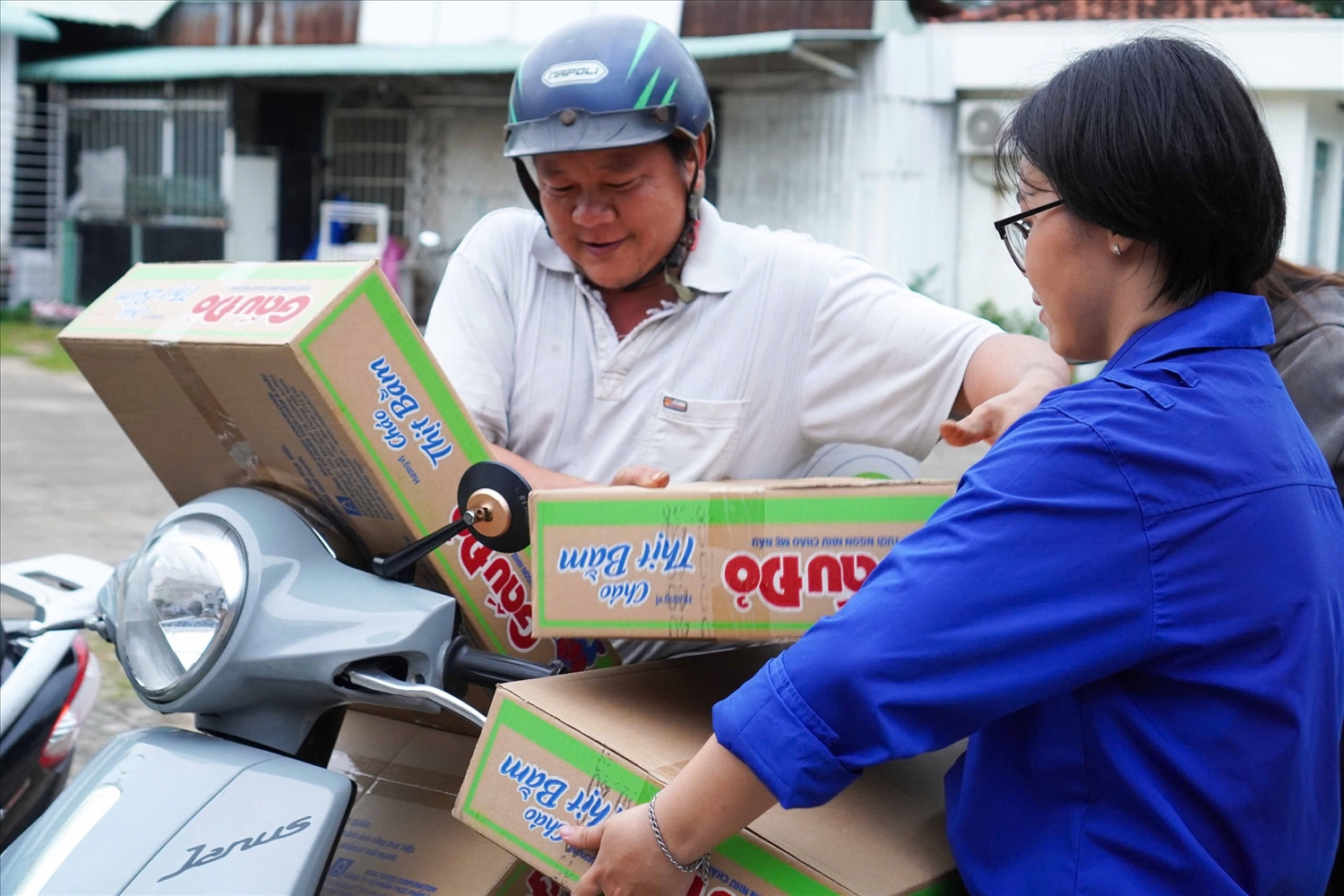 Đồng bào Tây Nam bộ hướng về bà con bị ảnh hưởng bởi mưa lũ ở các tỉnh miền Bắc