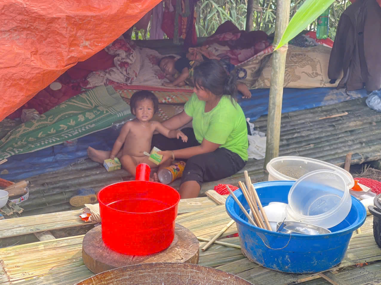  Chính quyền địa phương đang lên phương án chuyển người dân đến nơi ở mới để bảo đảm an toàn lâu dài