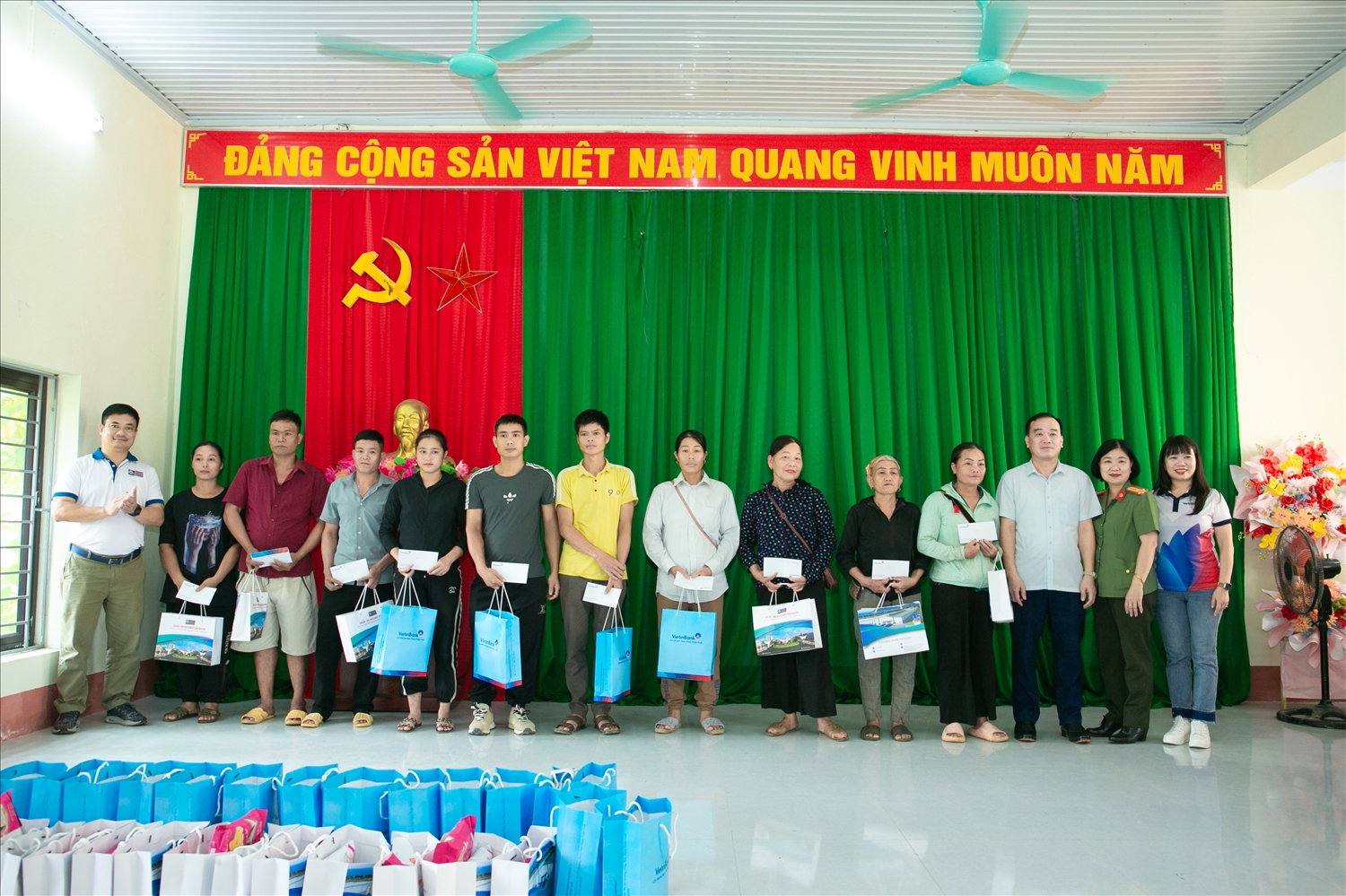 (TIN) Hà Giang: Tiếp lửa yêu thương cho người dân bị thiệt hại bởi thiên tai tại huyện Bắc Quang 3