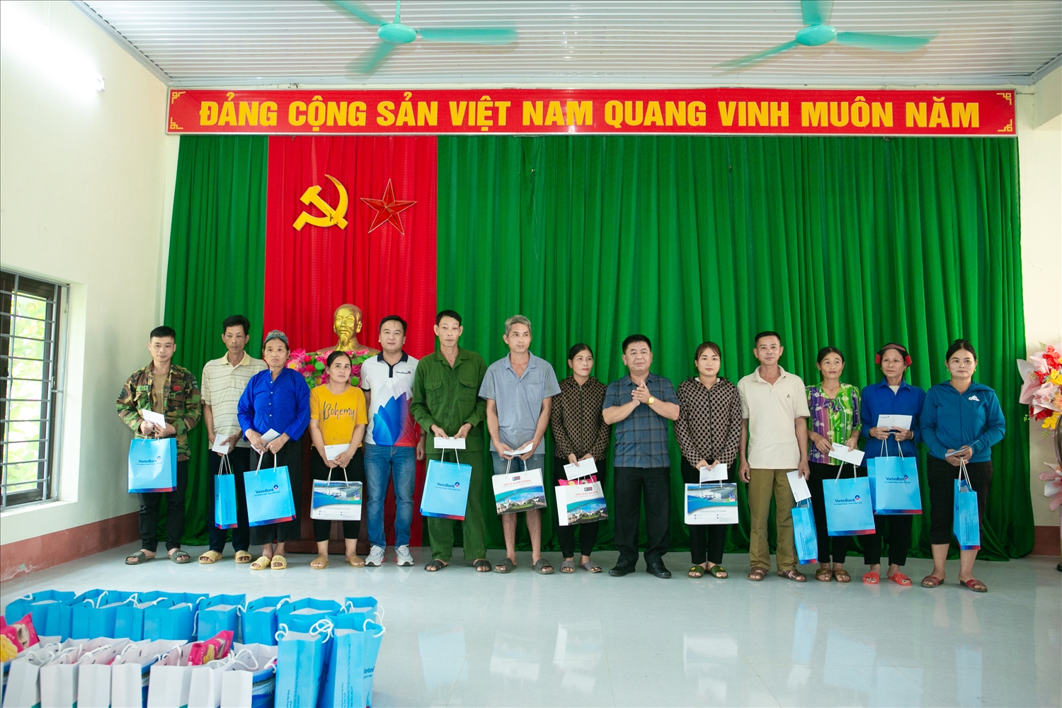 (TIN) Hà Giang: Tiếp lửa yêu thương cho người dân bị thiệt hại bởi thiên tai tại huyện Bắc Quang 4