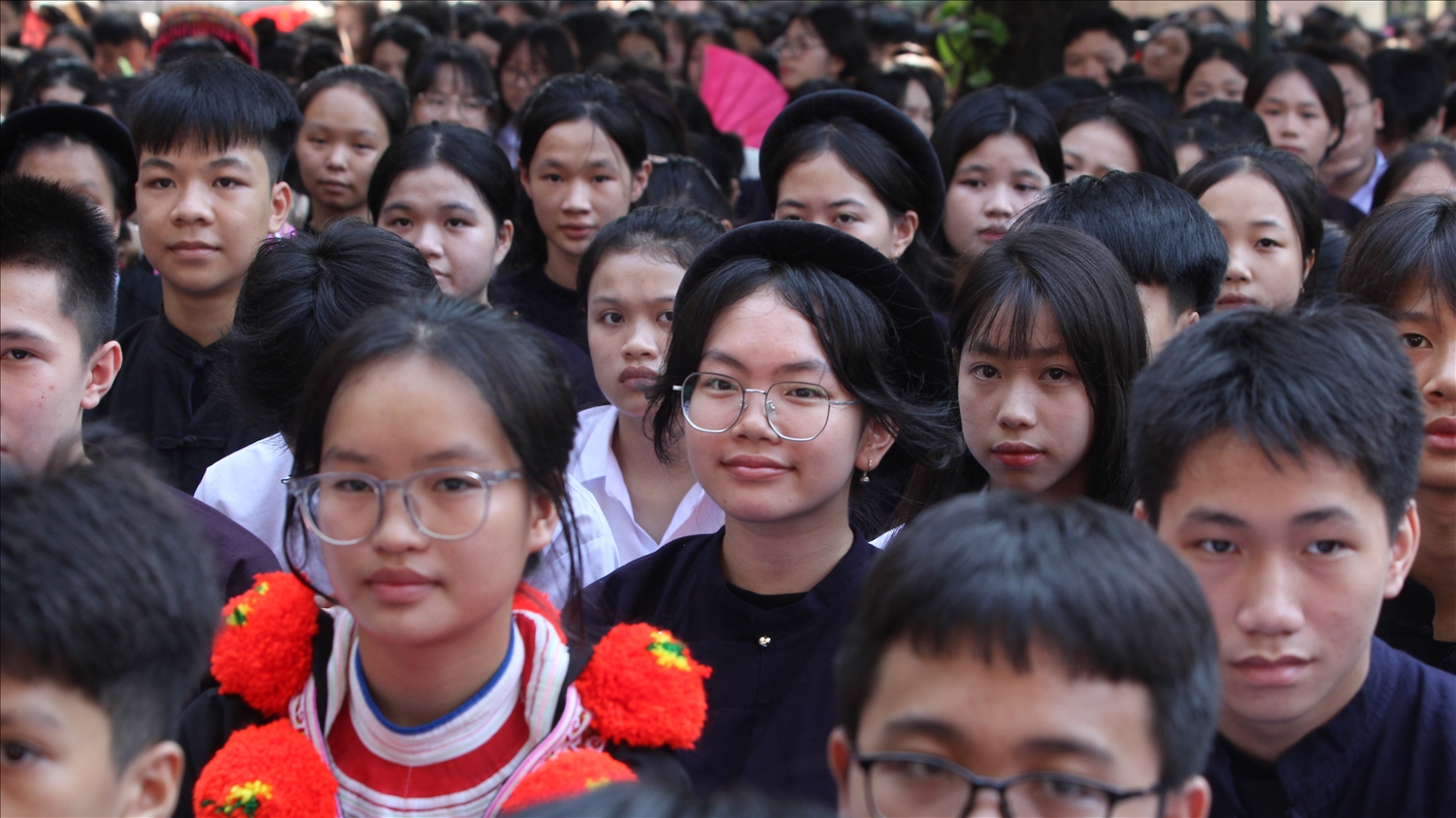 (TIN LÃNH ĐẠO ỦY BAN) Bộ trưởng, Chủ nhiệm Ủy ban Dân tộc Hầu A Lềnh dự Lễ khai giảng tại Trường Phổ thông Vùng cao Việt Bắc 12