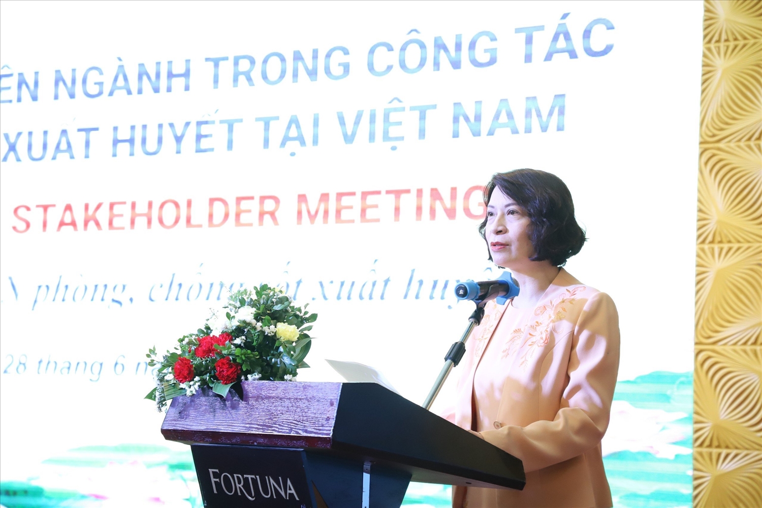 PGS.TS.Nguyễn Thị Liên Hương, Thứ trưởng Bộ Y tế phát biểu