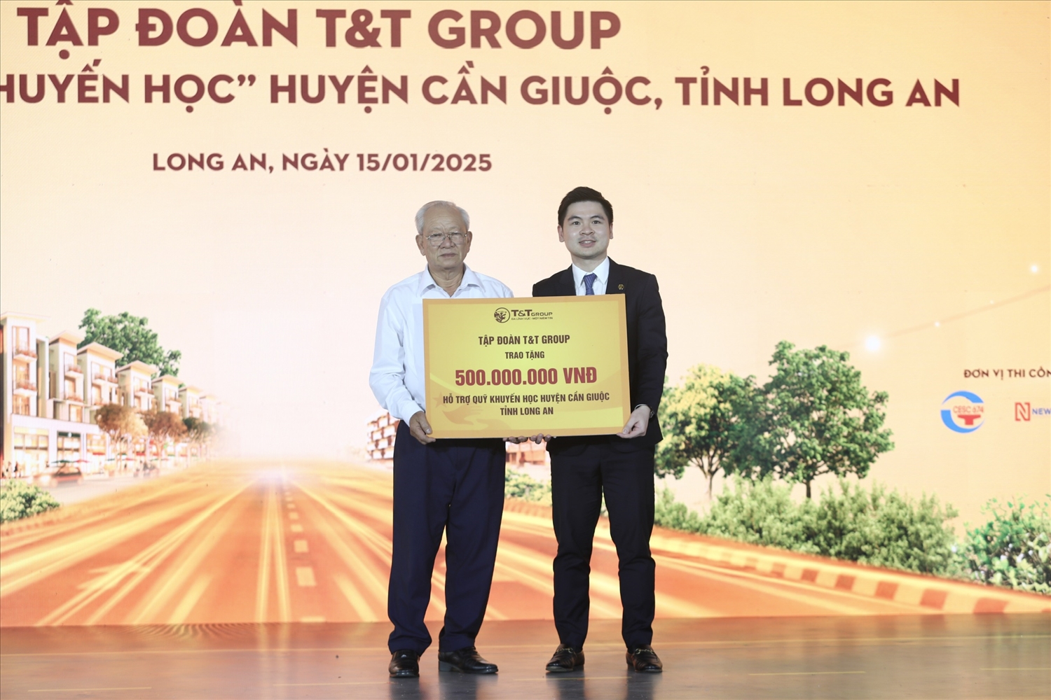 T&T Group trao tặng quỹ khuyến học huyện Cần Giuộc, tỉnh Long An.