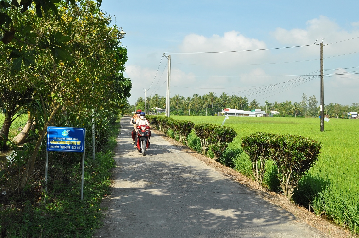 Vùng quê nông thôn mới ở tỉnh Sóc Trăng ngày càng sáng, xanh, sạch, đẹp. Ảnh TL