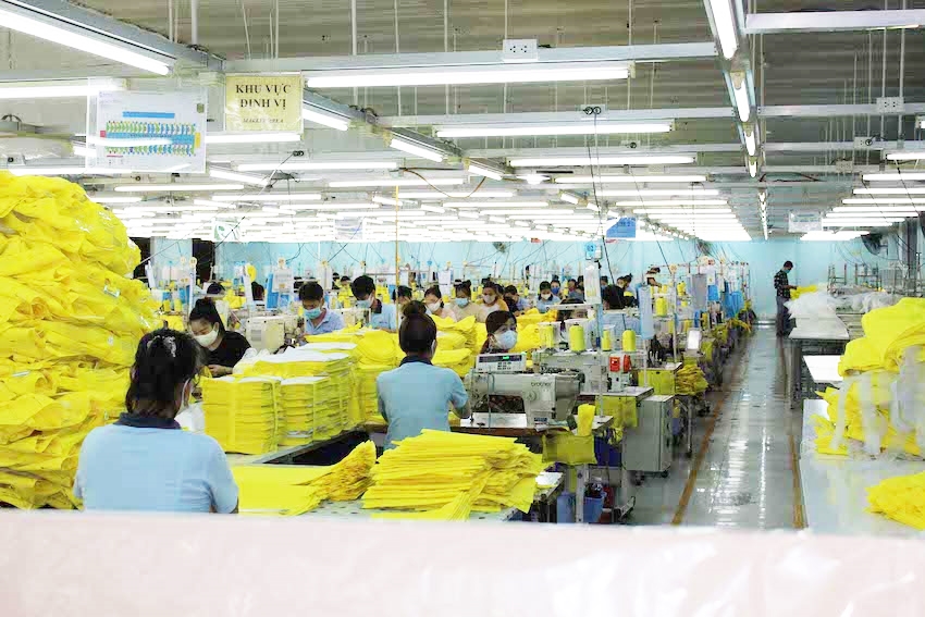 Xuất khẩu hàng dệt may sang Nhật trong năm qua đạt 4,33 tỷ USD, tăng 6,7% so với năm 2023.