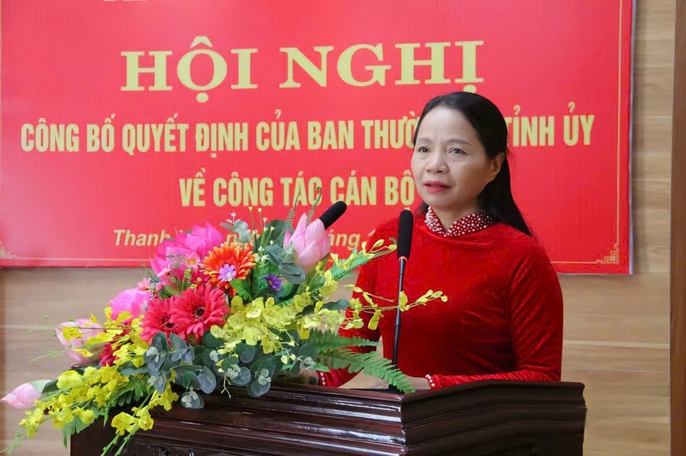 Bà Bùi Thị Mười, Tỉnh uỷ viên, Phó Trưởng ban Thường trực Ban Tuyên giáo Tỉnh ủy Thanh Hoá xin nghỉ hưu trước tuổi 