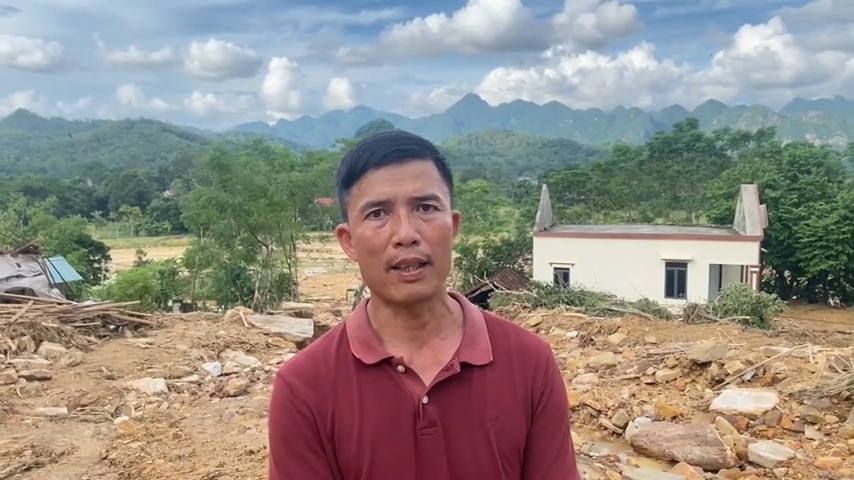 Ông Phạm Văn Lệ, Bí thư chi bộ, Trưởng thôn Chiềng Chanh. 