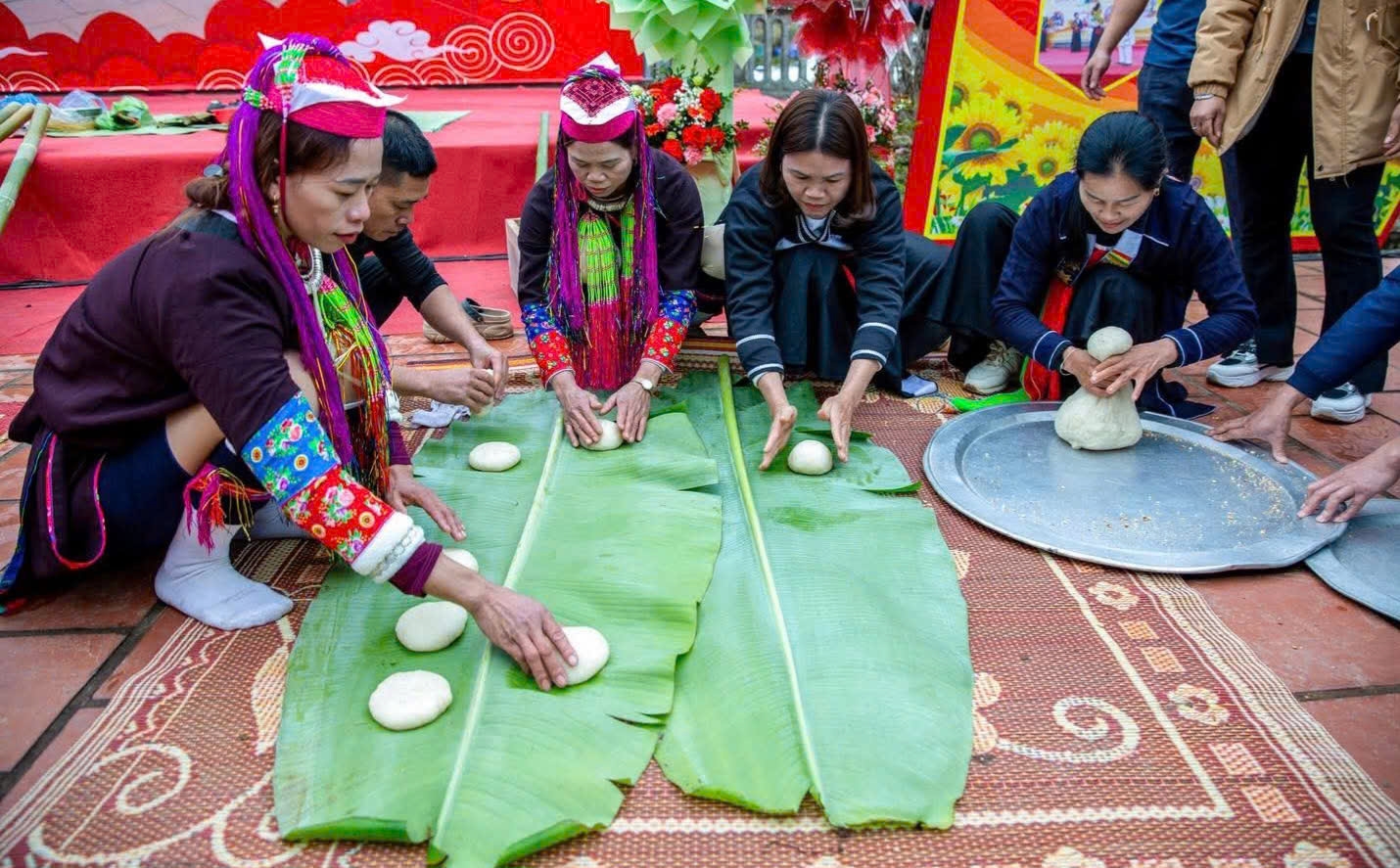 Phần hội cũng sẽ diễn ra nhiều hoạt động sôi nổi