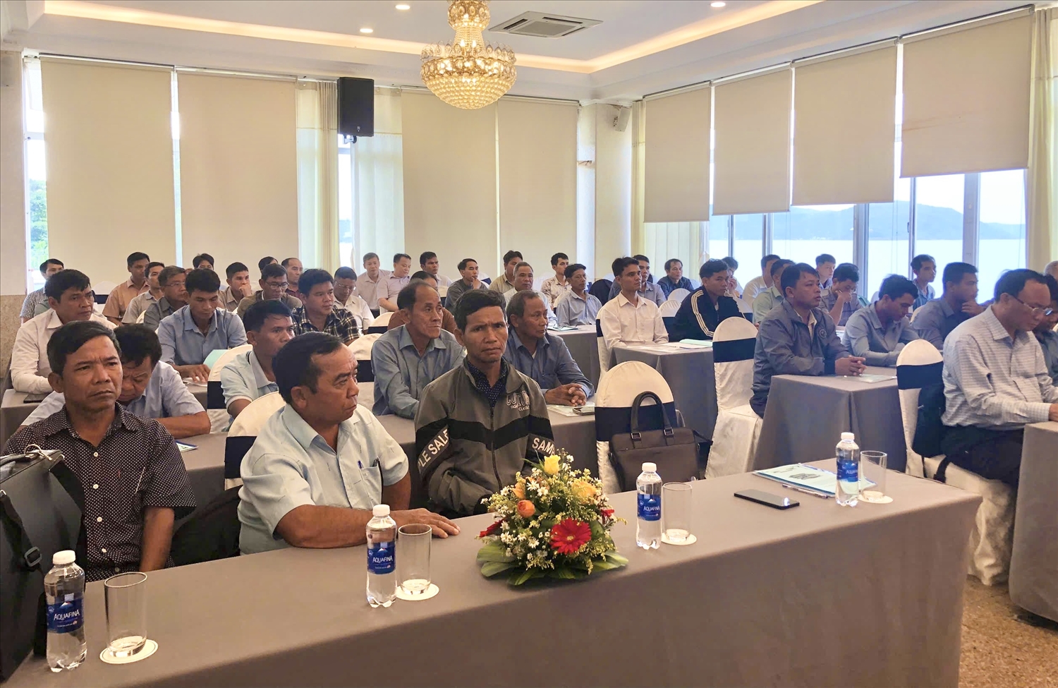 Hội nghị nhằm cung cấp kiến thức giúp các đại biểu chủ động, tích cực tuyên truyền nâng cao nhận thức cho nhân dân tại địa phương